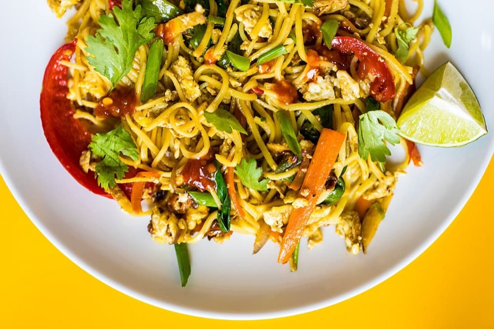 Veg Garlic Chow Mein